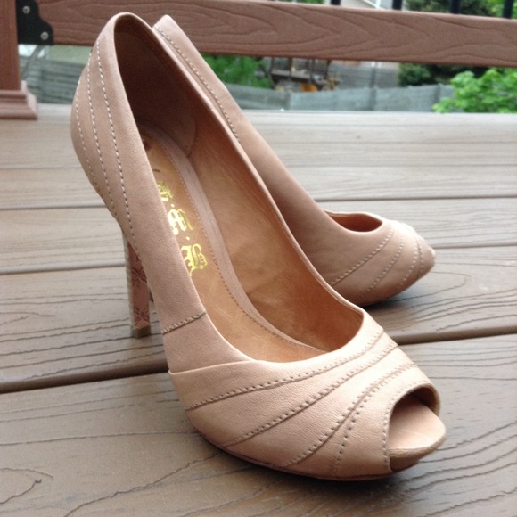 LAMB tan leather peep toe stilettos 7 (J7) - Picture 2 of 6